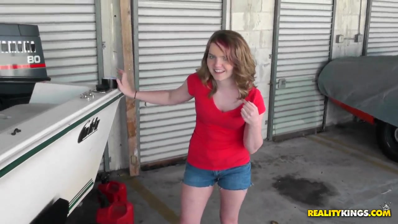 teen 18+ cutie sucking a cock for money in the garage