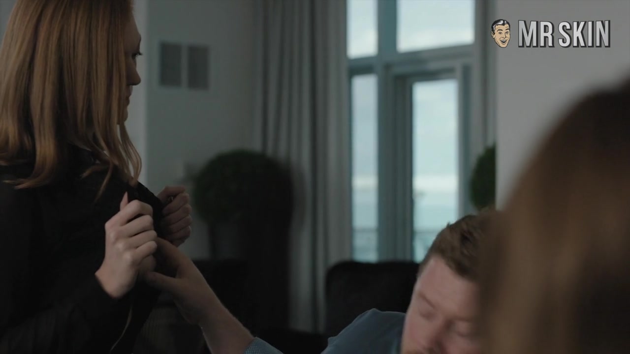 Bryce Dallas Howard Will Make Your Dragon Spit - Mr.Skin