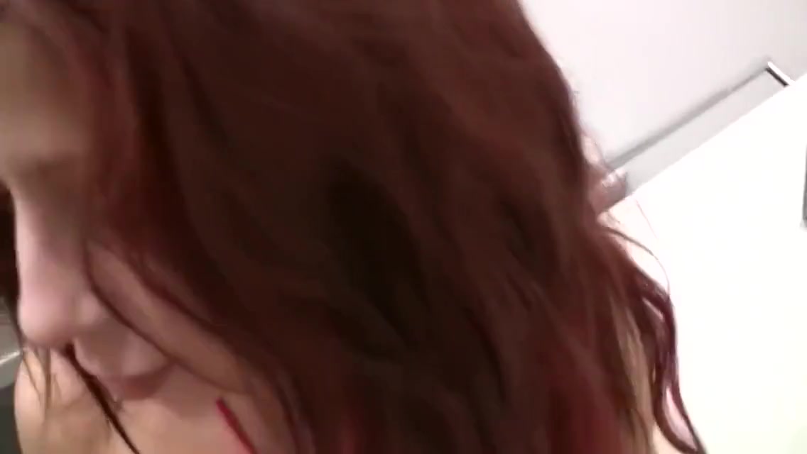 Sloppy Blowjob From A Slutty teenager 18+ After Shaving Her Pussy 15 Min - Daniela Xocolat