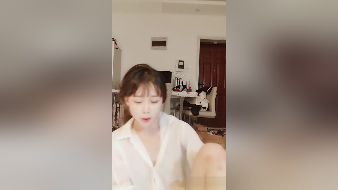 Asian teen 18+ Cutie Masturbates