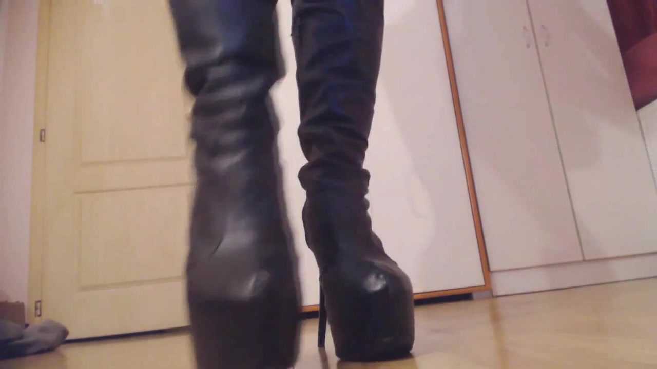 Vivien's hot erotic sexy boot play by Foot Girls