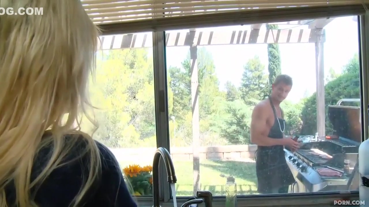 Busty Step mommy gets meat at BBQ