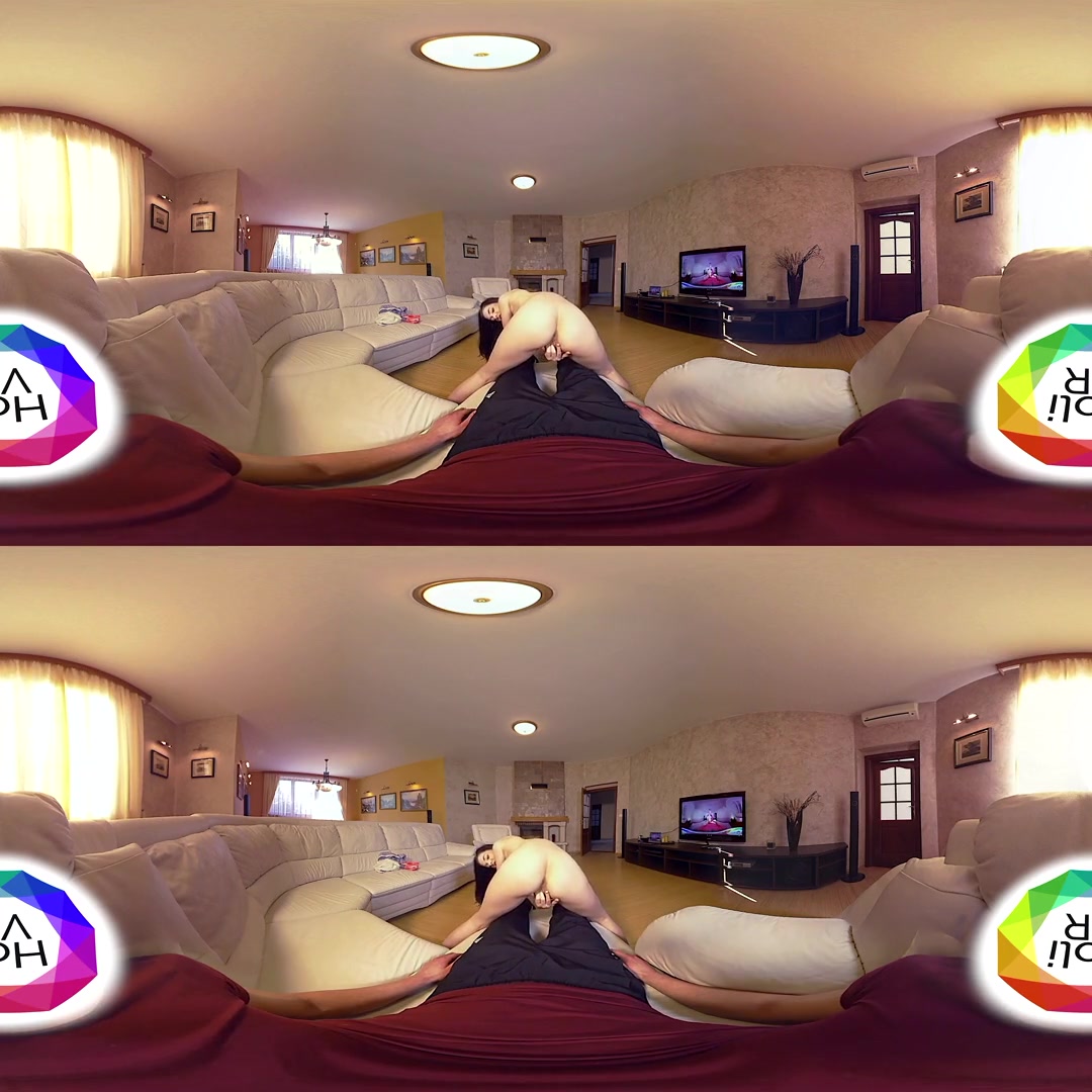 Anie Darling in No Parents No Rules - HoliVR