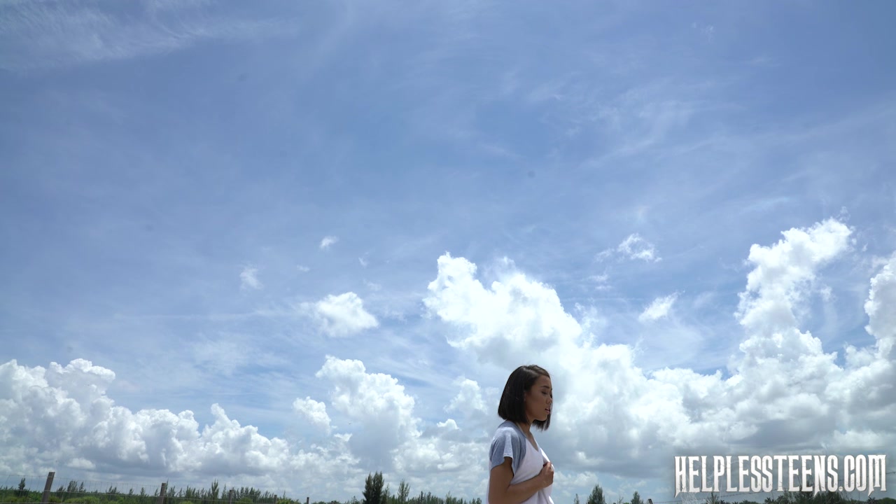 Aria Skye in HelplessTeens