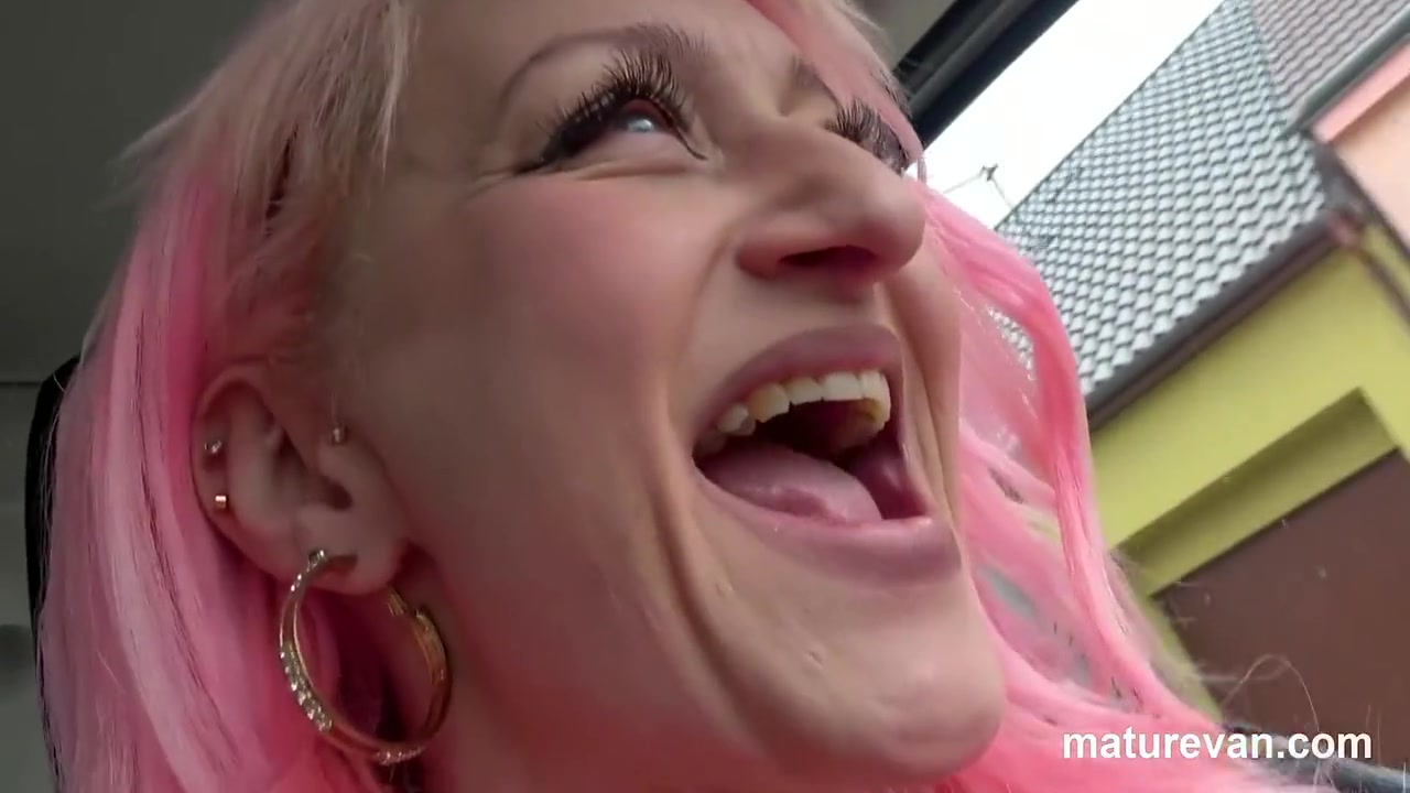 Mature Van In 3 Horny Grannies Fuck 1 Fat Guy At