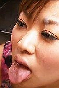Watch Ayumi Mochizuki videos