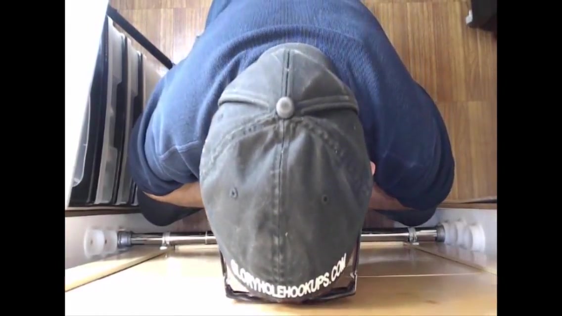 Pov Gloryhole Dilf Sucks Off And Wanks Amateurs Dick 7 Min