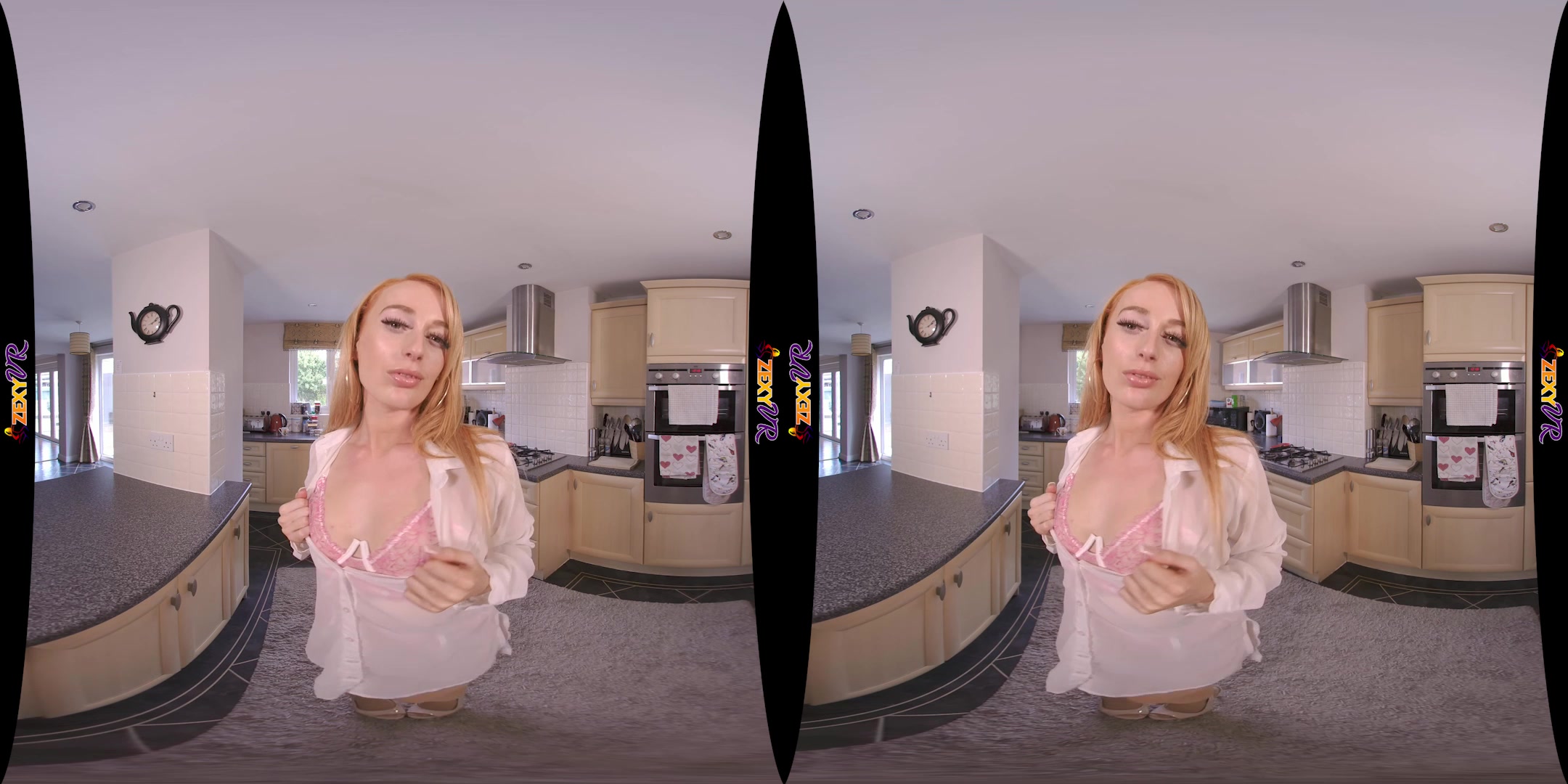 Naughty Housewife featuring Lizzie - ZexyVR