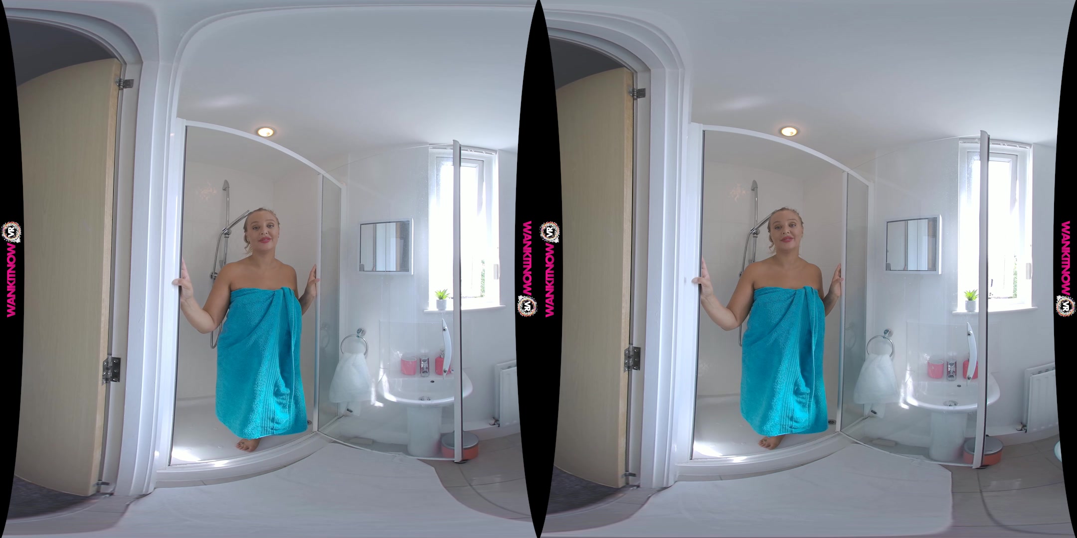 Soapy & Slippery featuring Beth - WankitNowVR