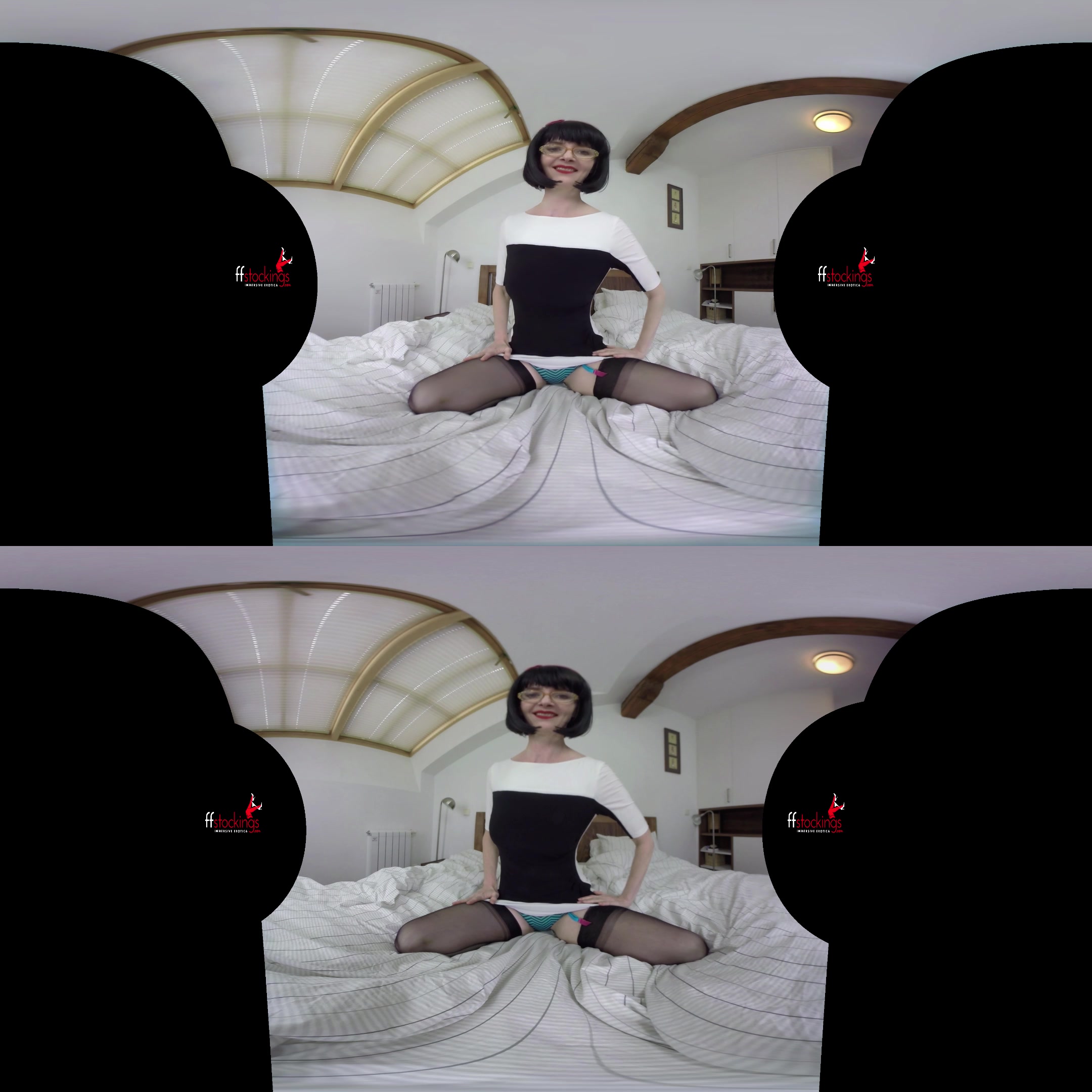 Smokin Hot Panties in Virtual Reality