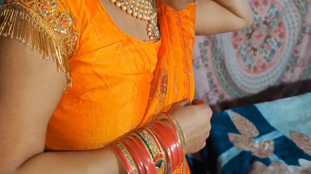 Aaj Karwa Chauth Hai Jor Se Chodo