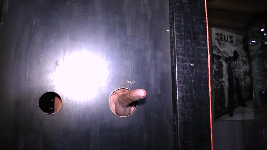 Fucking a young ass in a sexodrome - Glory Hole