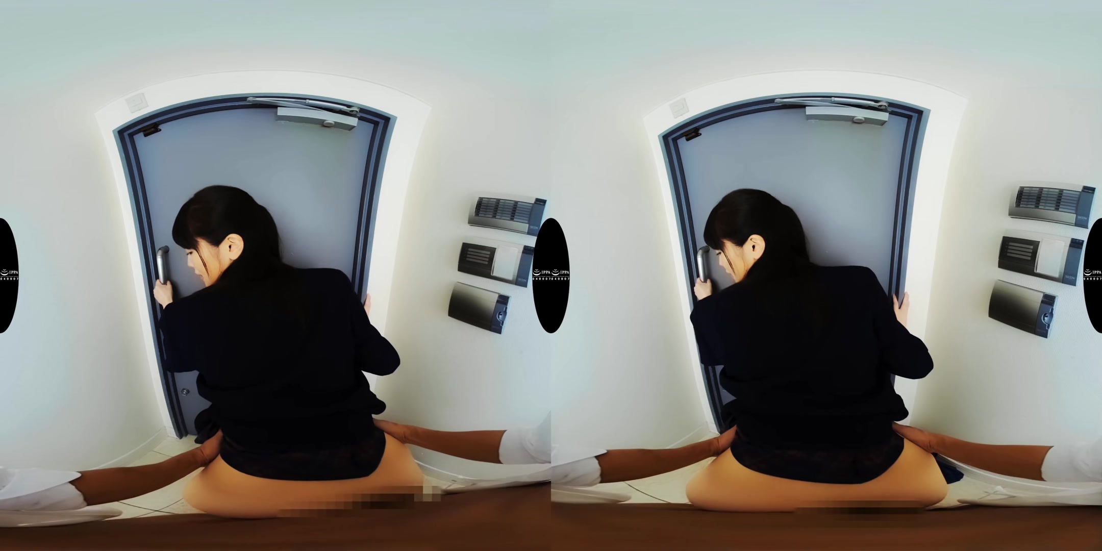 Riko Mizuki - Kissing and Fucking the Beautiful Right in the Doorway - V1VR