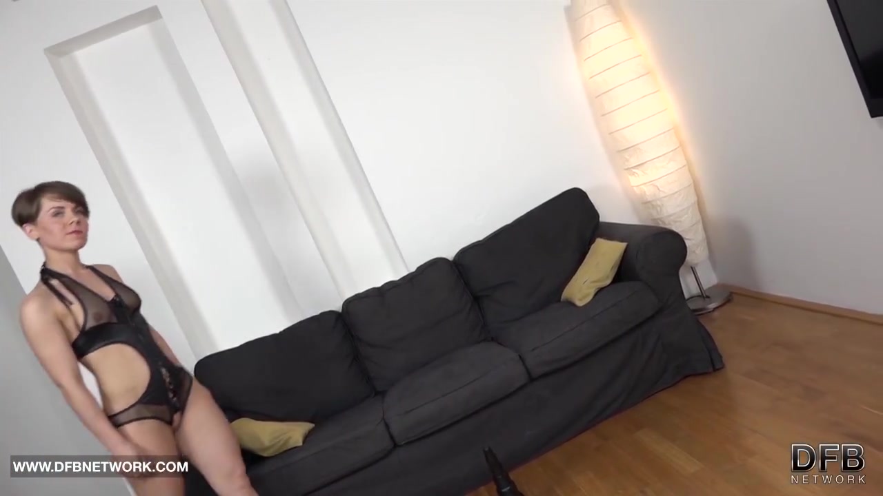 Short hair milf fucked by big black cock in hardcore interracial anal sex