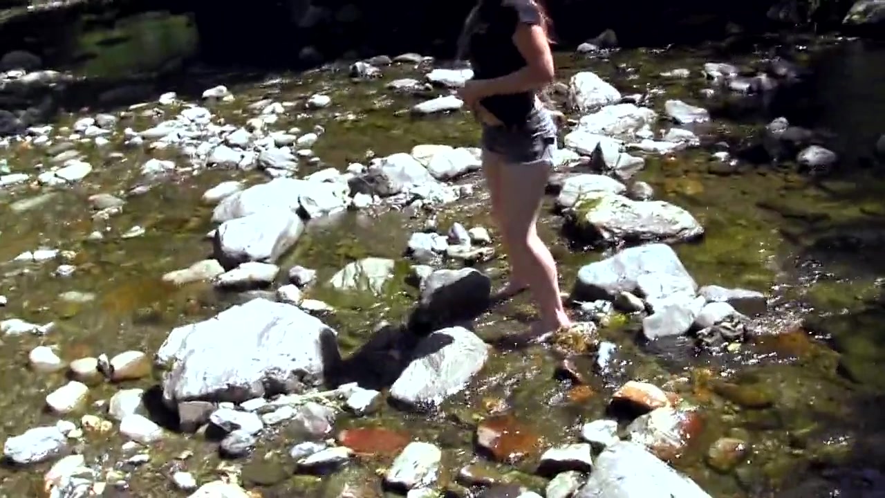 Wonderful Fuck By The River With Hot Babe
