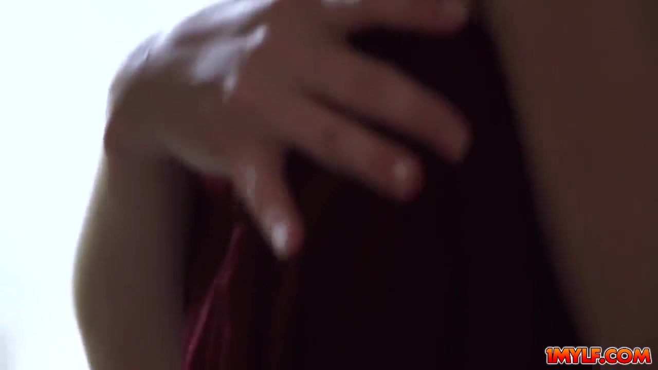 Lily Love - Young Hunk Giving Milf The Attention