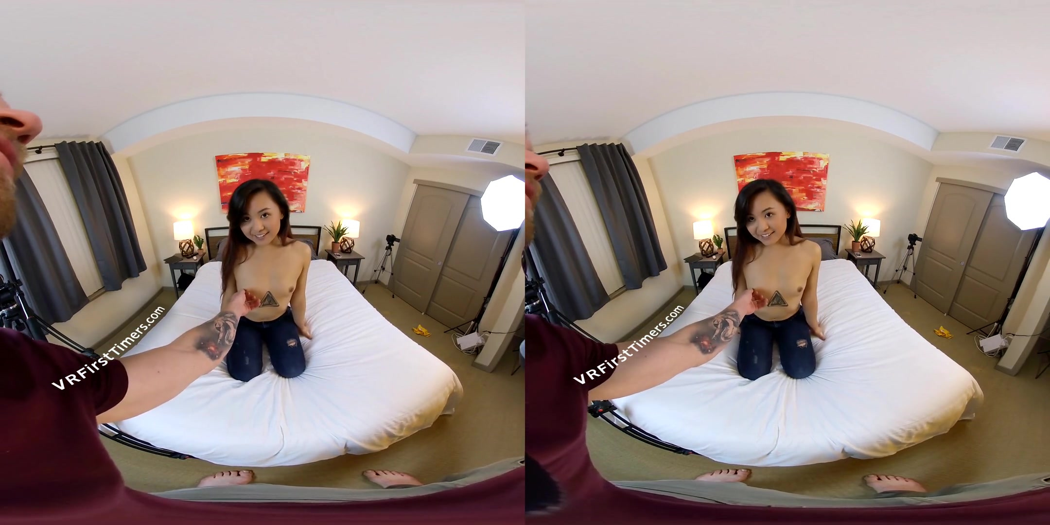AMATEUR VR PORN Elle Voneva's First VR Shoot
