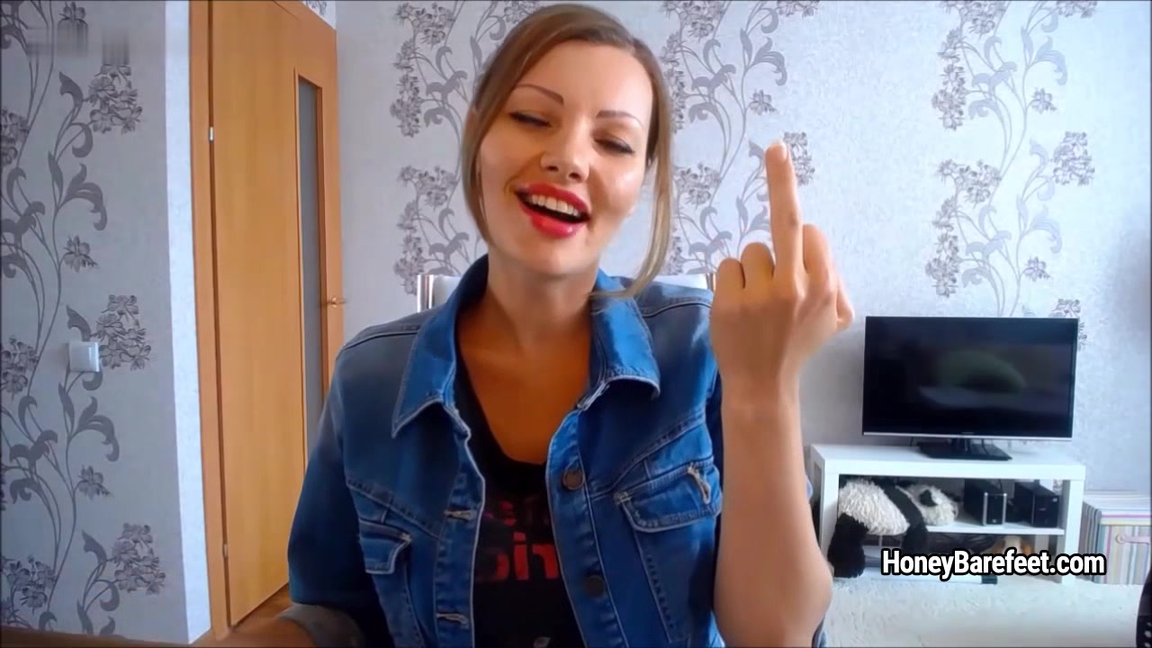 Miss Honey Barefeet - Taking Advantage Of Loser John