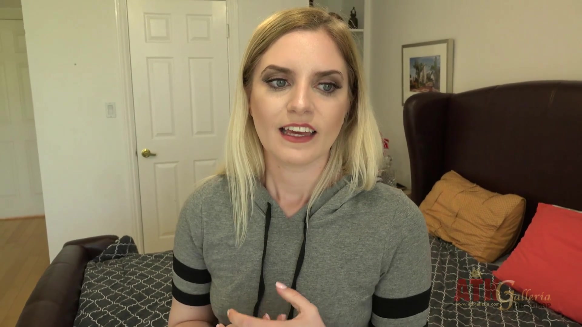 Cute blonde babe is masturbating at casting