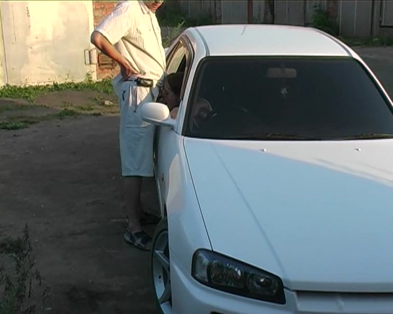 Deep blowjob in the car and outdoors