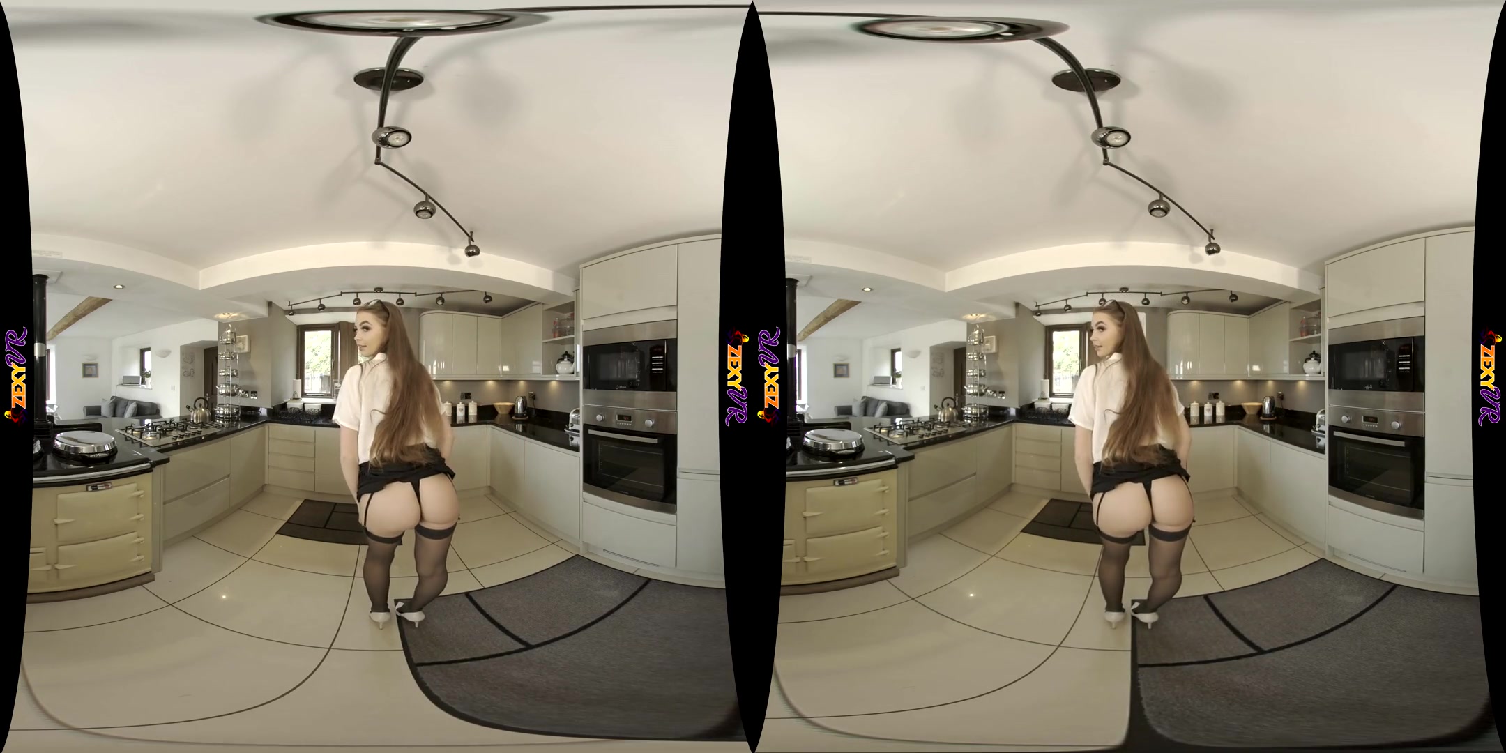 Aren't I Sexy? - SexLikeReal