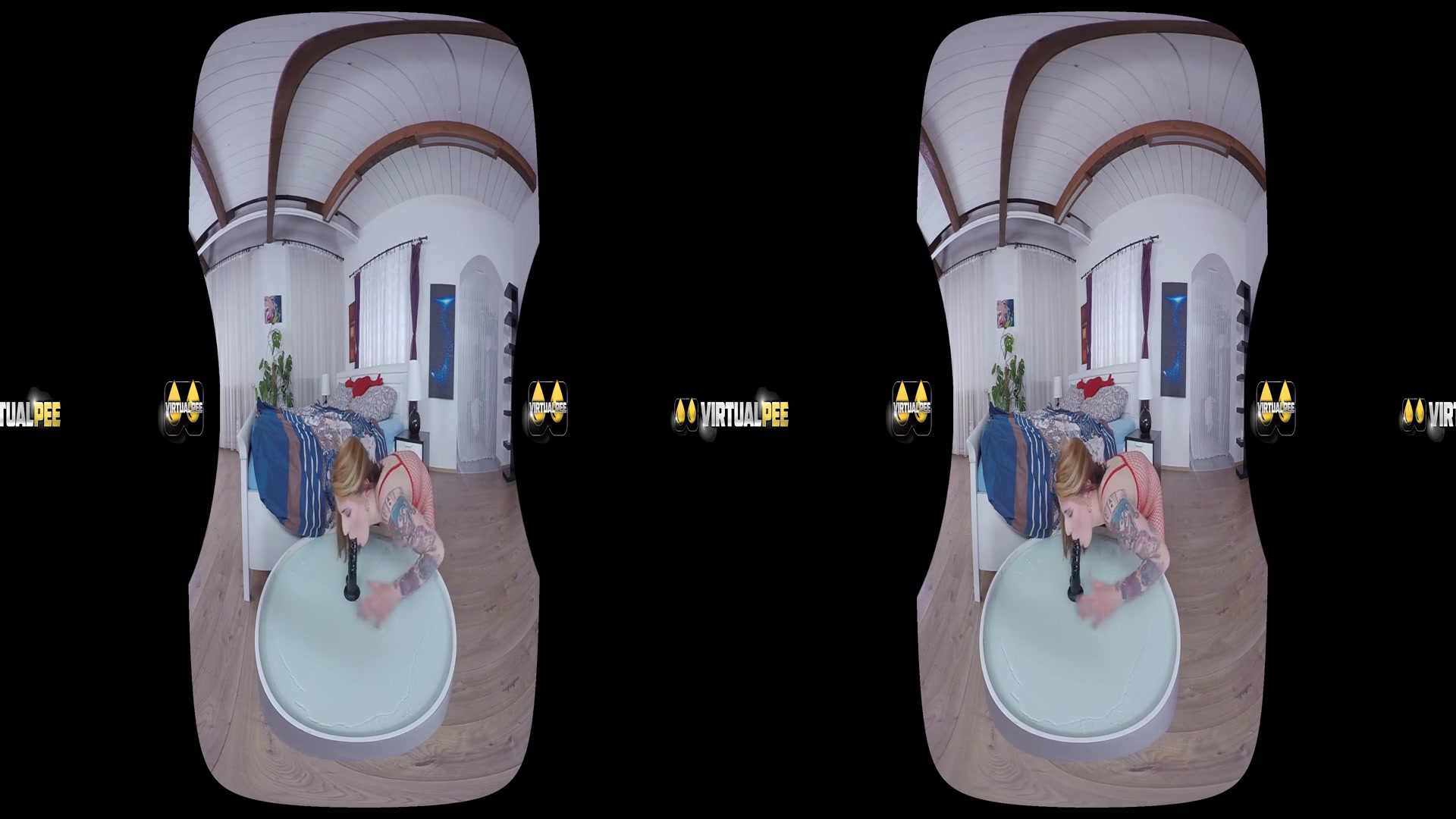 Mag Ray in Mag Ray Peeing - VirtualPee