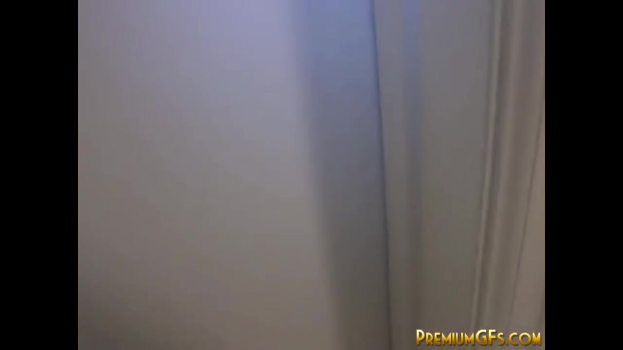 Naughty Babe Blowjob Big Cock BBW in confort room