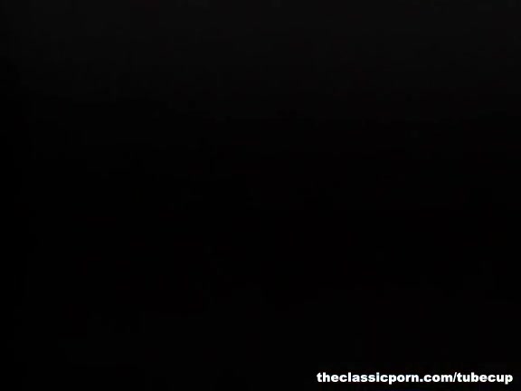 Sharing oral and deep pussy fuck