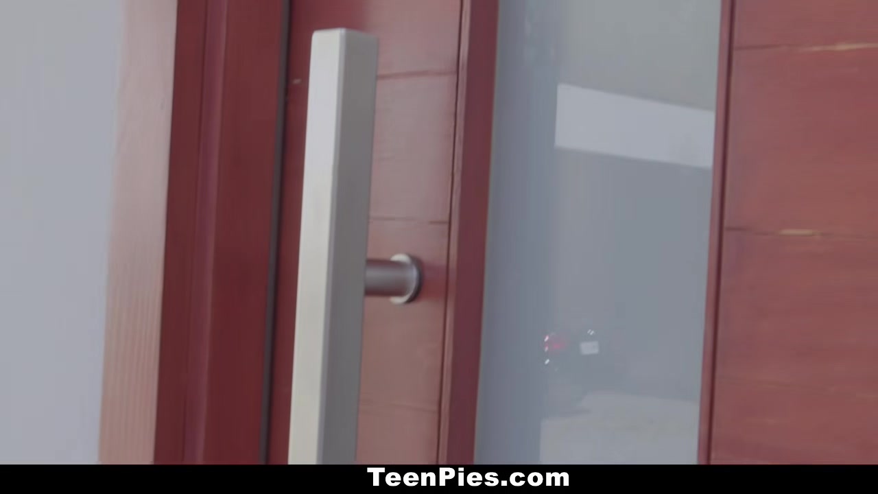 TeenPies - Banging My Hot teen 18+ Neighbor