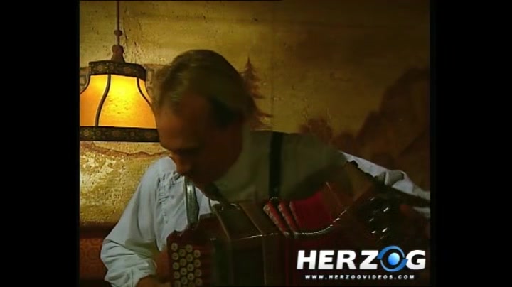 Musical Chairs - HerzogVideos