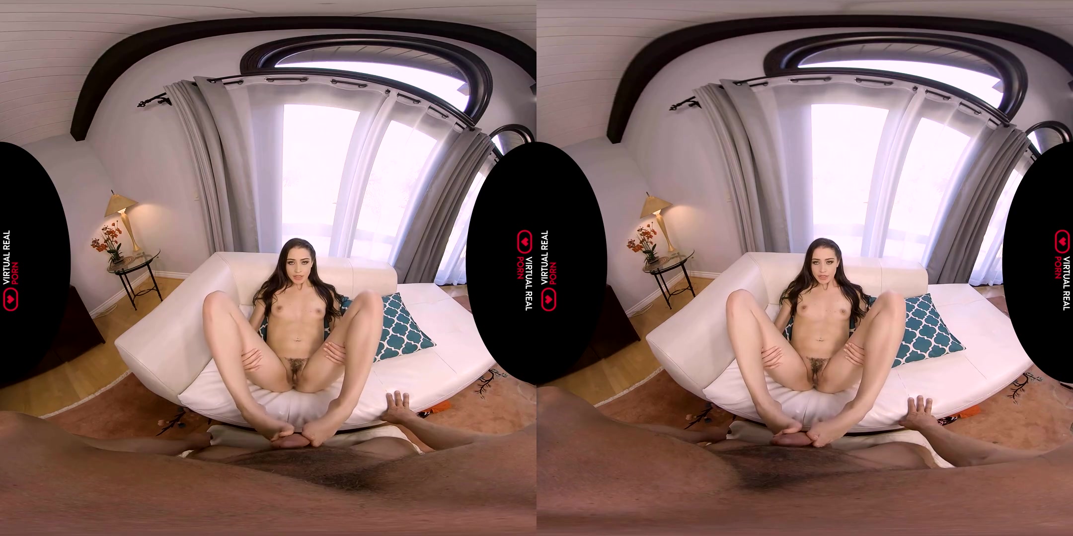 Avi Love in Well-Earned Tip - VirtualRealPorn