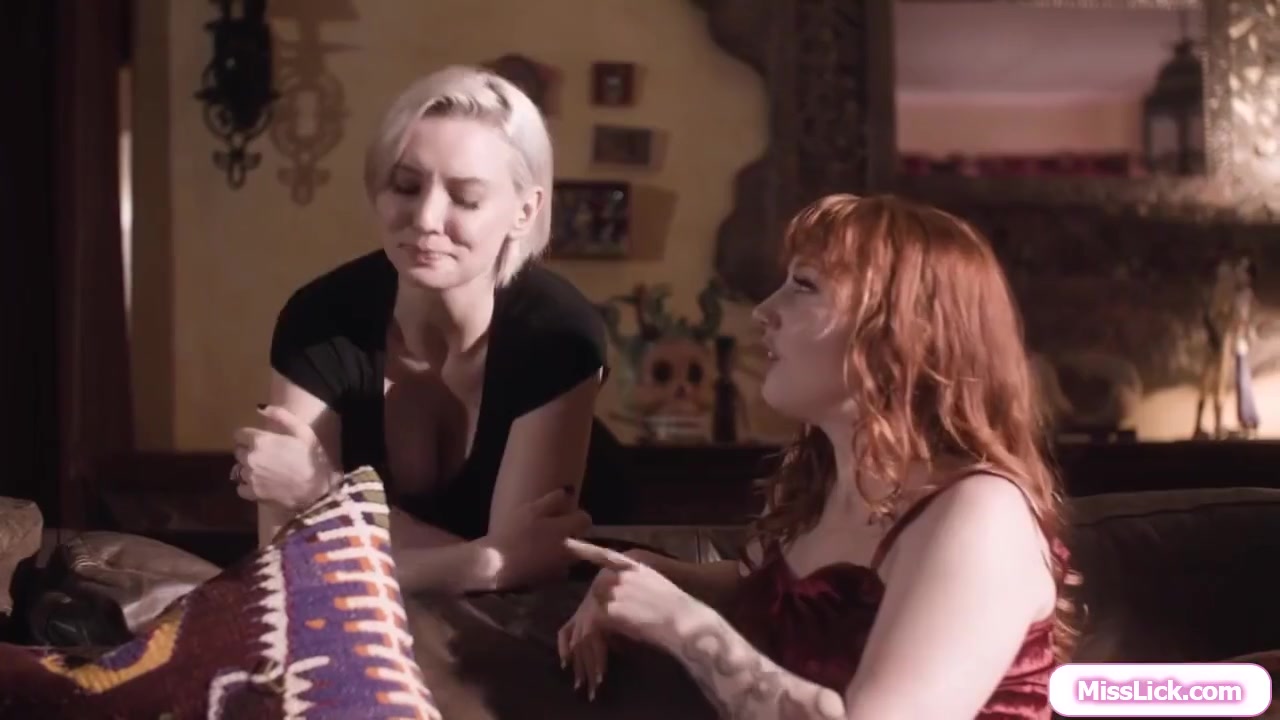 Arietta Adams, Kenzie Taylor And Freya Parker - Got My Stepmom Blindfolded N Ready