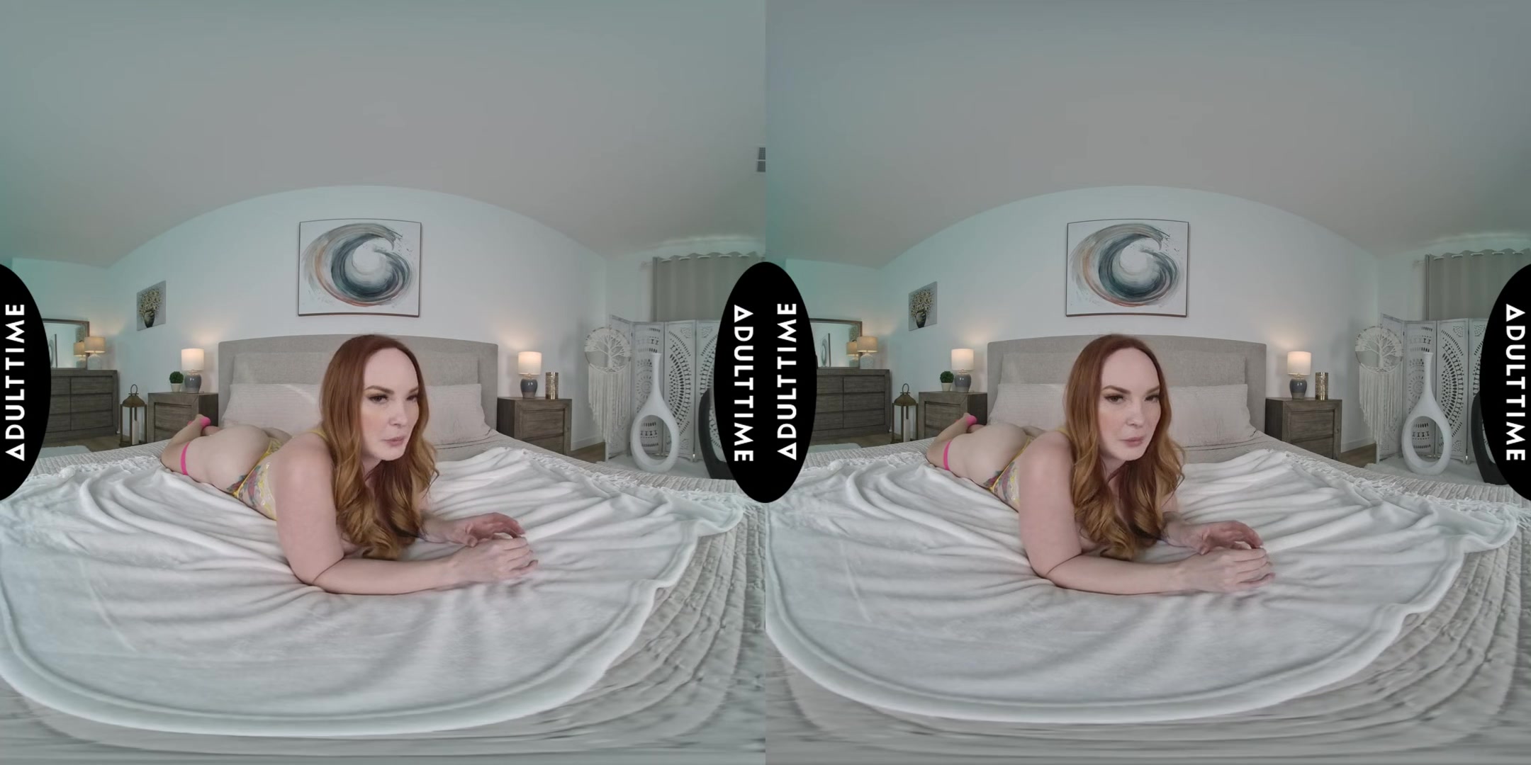 Up Close VR with Summer Hart