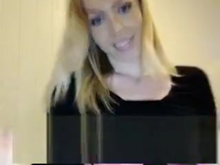 darksome Shirt & ass Shaking