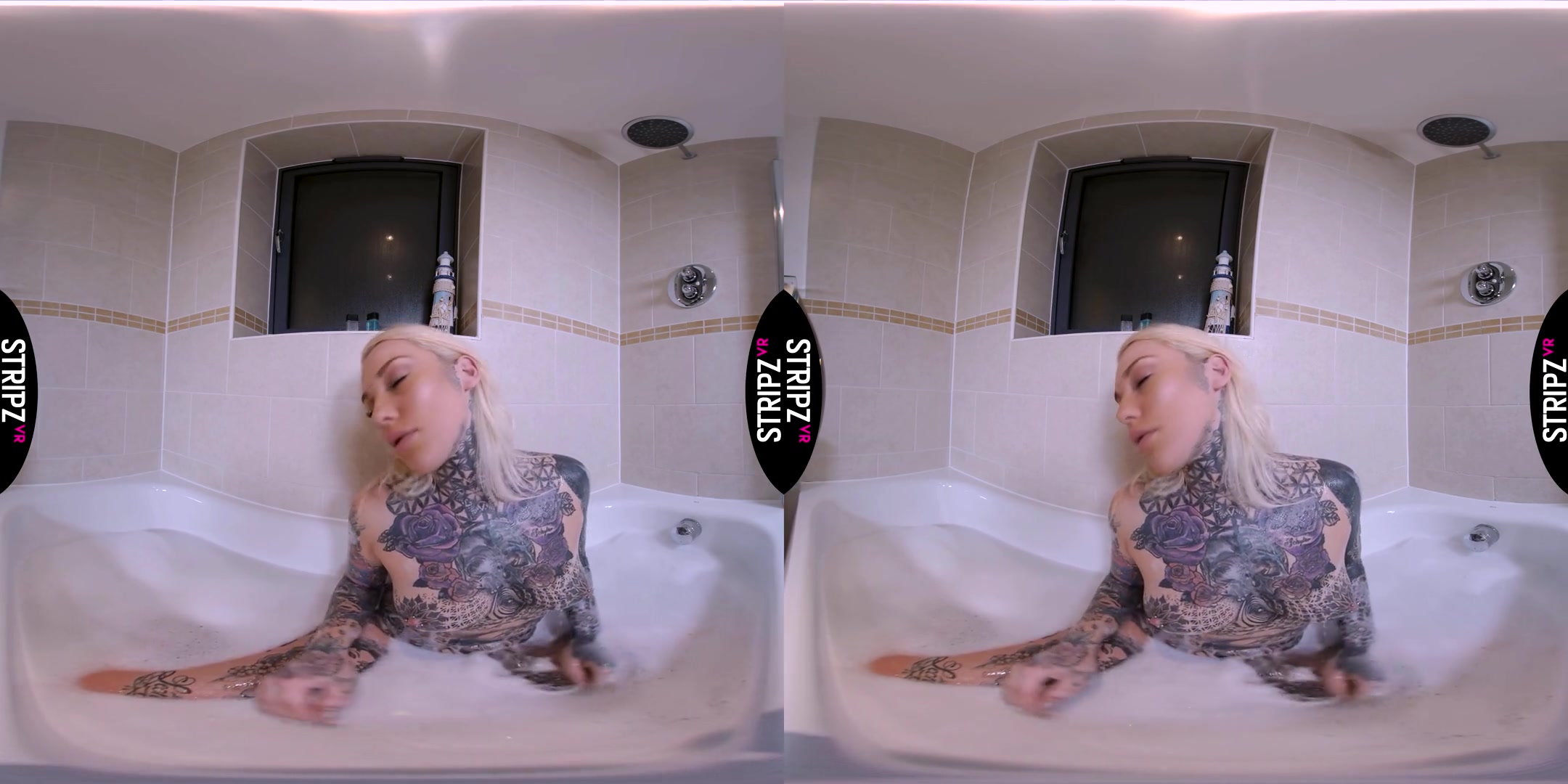 Lauren Brock in Soap! - StripzVR
