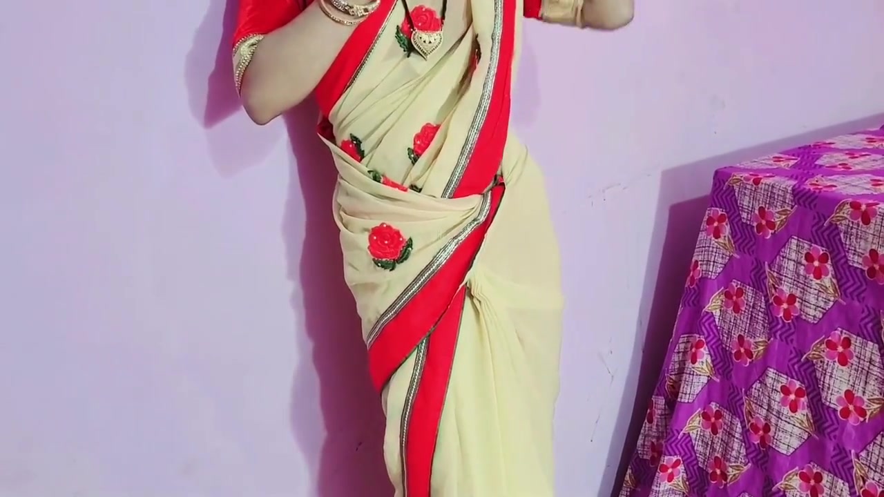 Indian Old Man Convinced His Step daughter-in-law To Have Sex