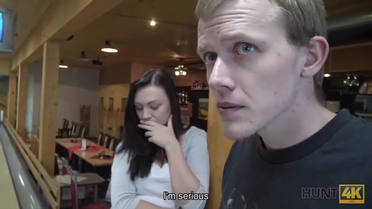 HUNT4K. Stranger promises a lot of cash for passionate sex in bar