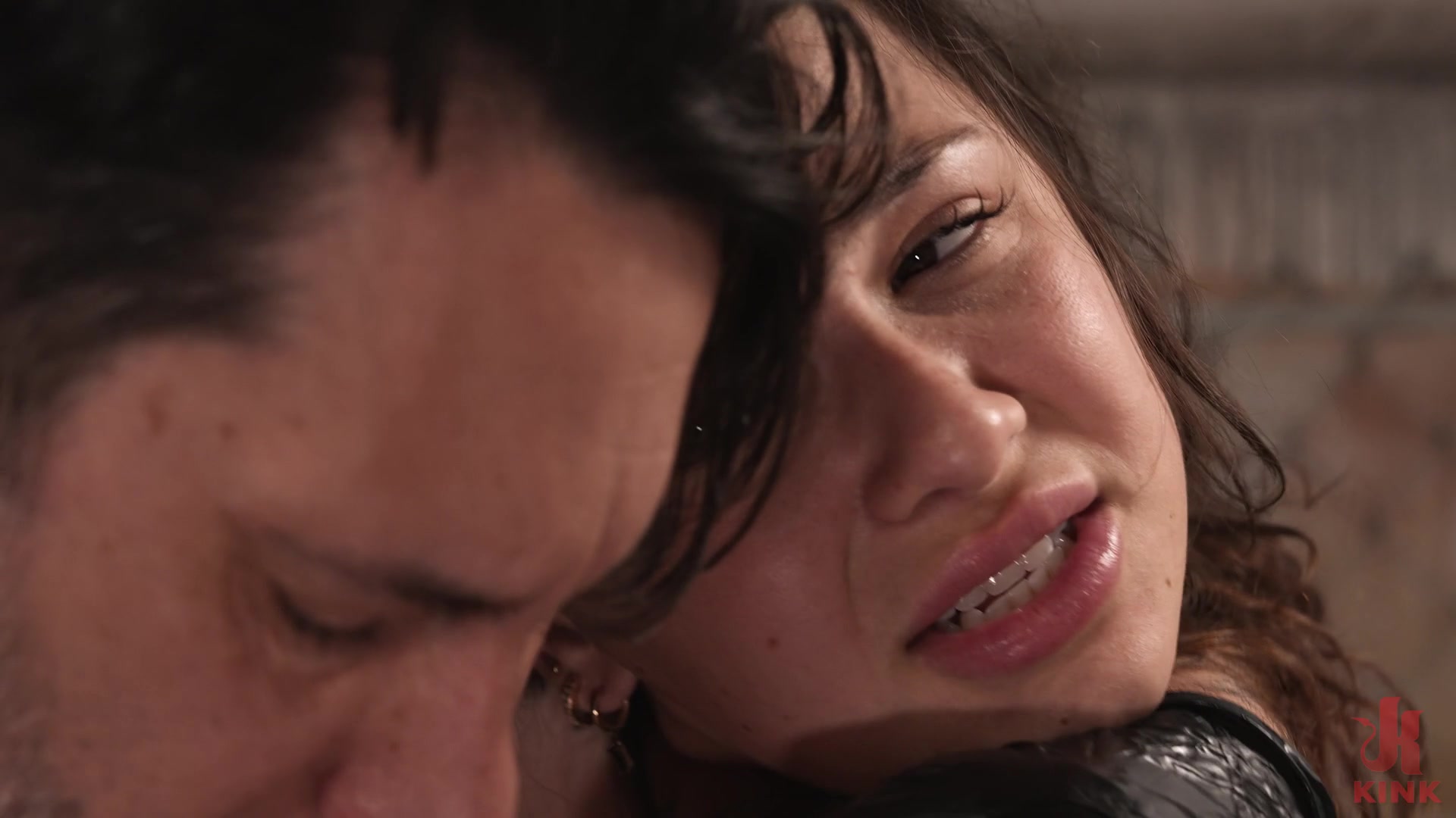 Unchained Anal: Intense Scenes With Tommy & Liz - Kink