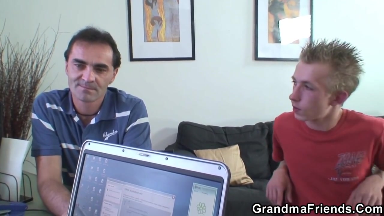 Office Granny 3some Hard