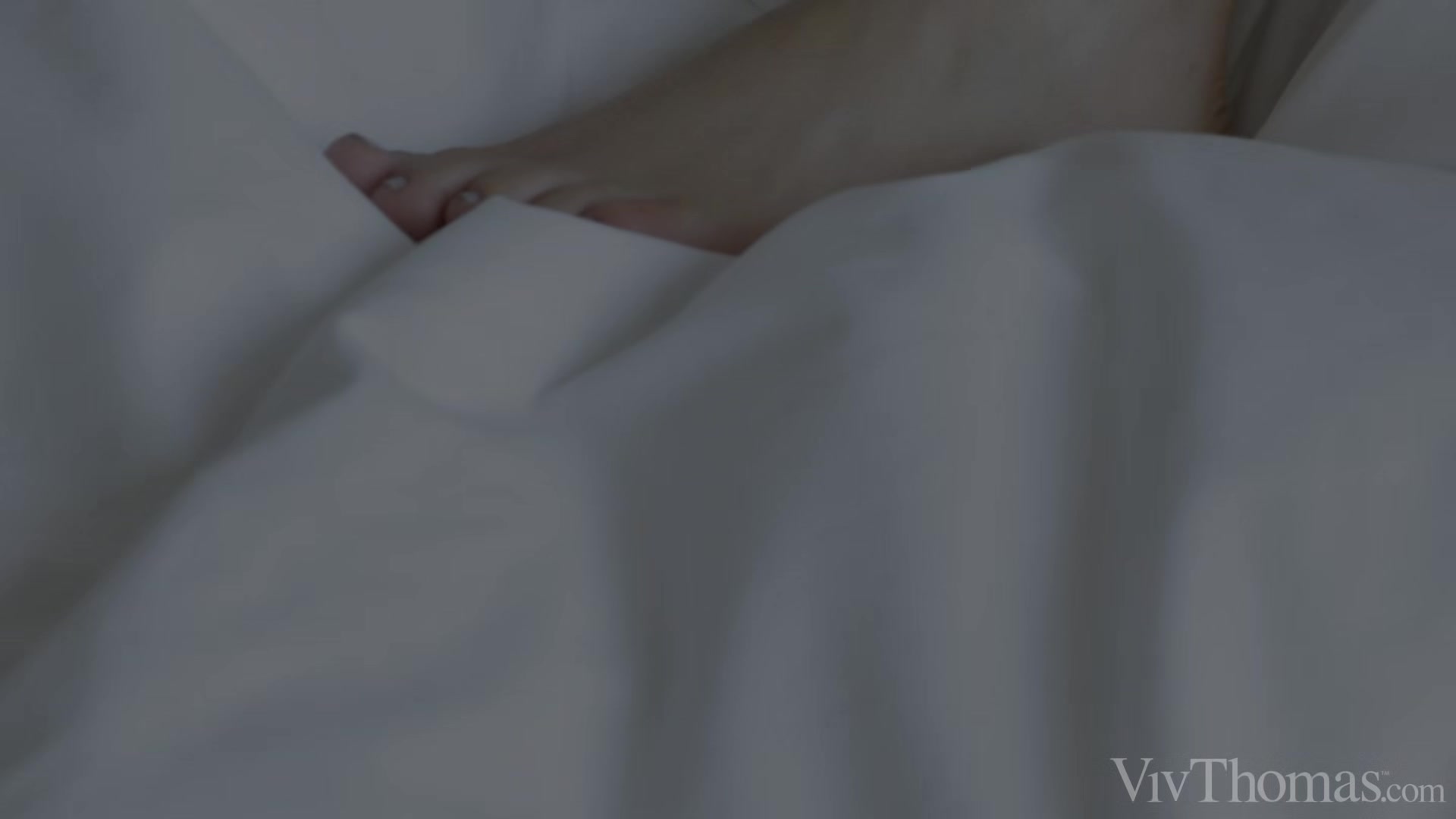 Morning Lovers - Blue Angel & Verona Sky - VivThomas