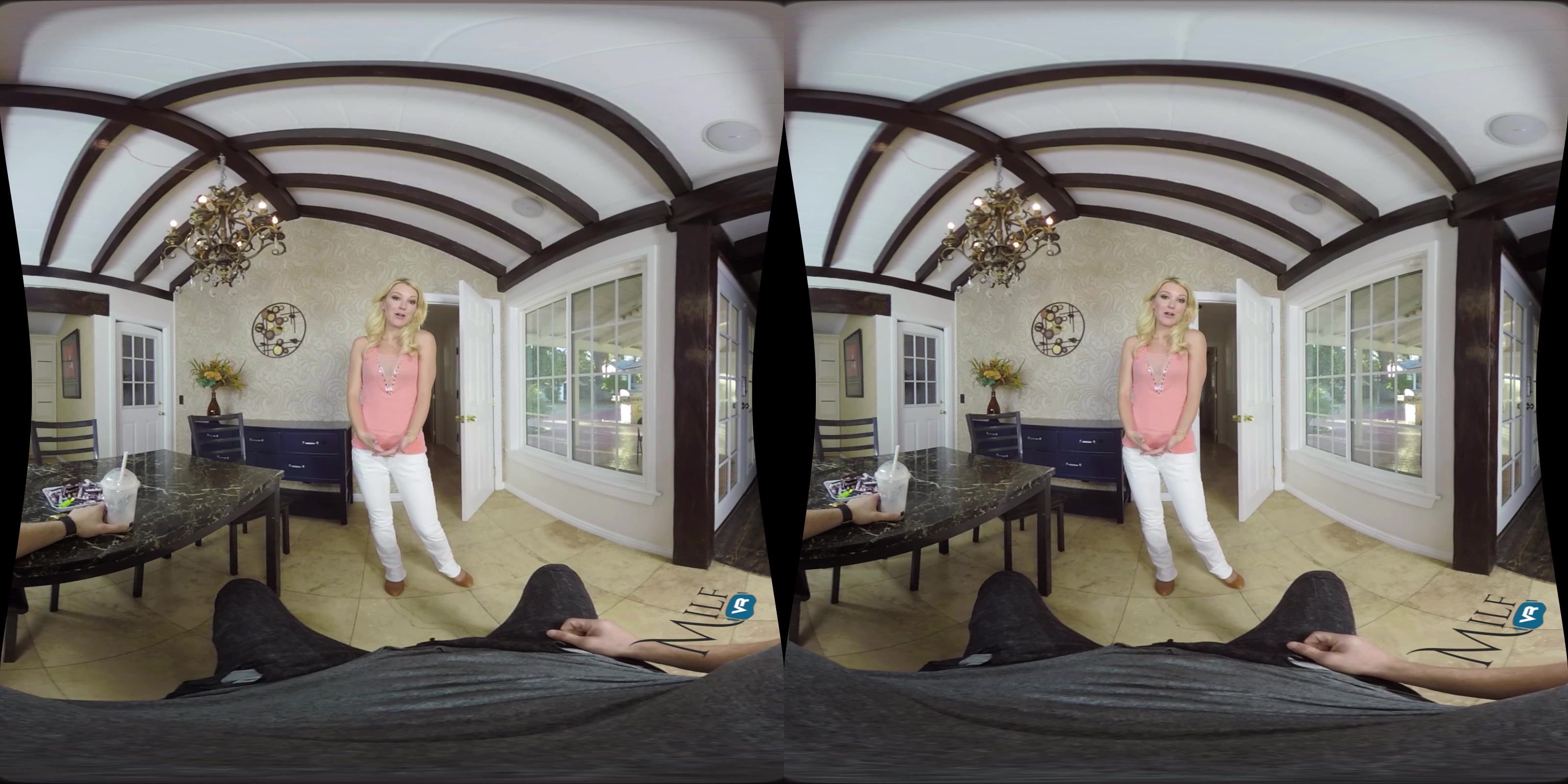 MilfVR - Stepmommy Knows Best