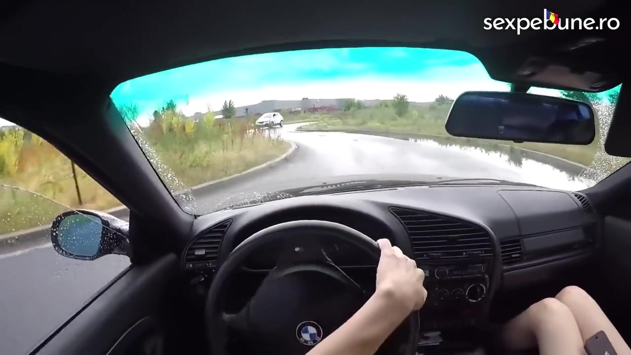 Porno Romanesc Cu O Eleva Fututa In Masina