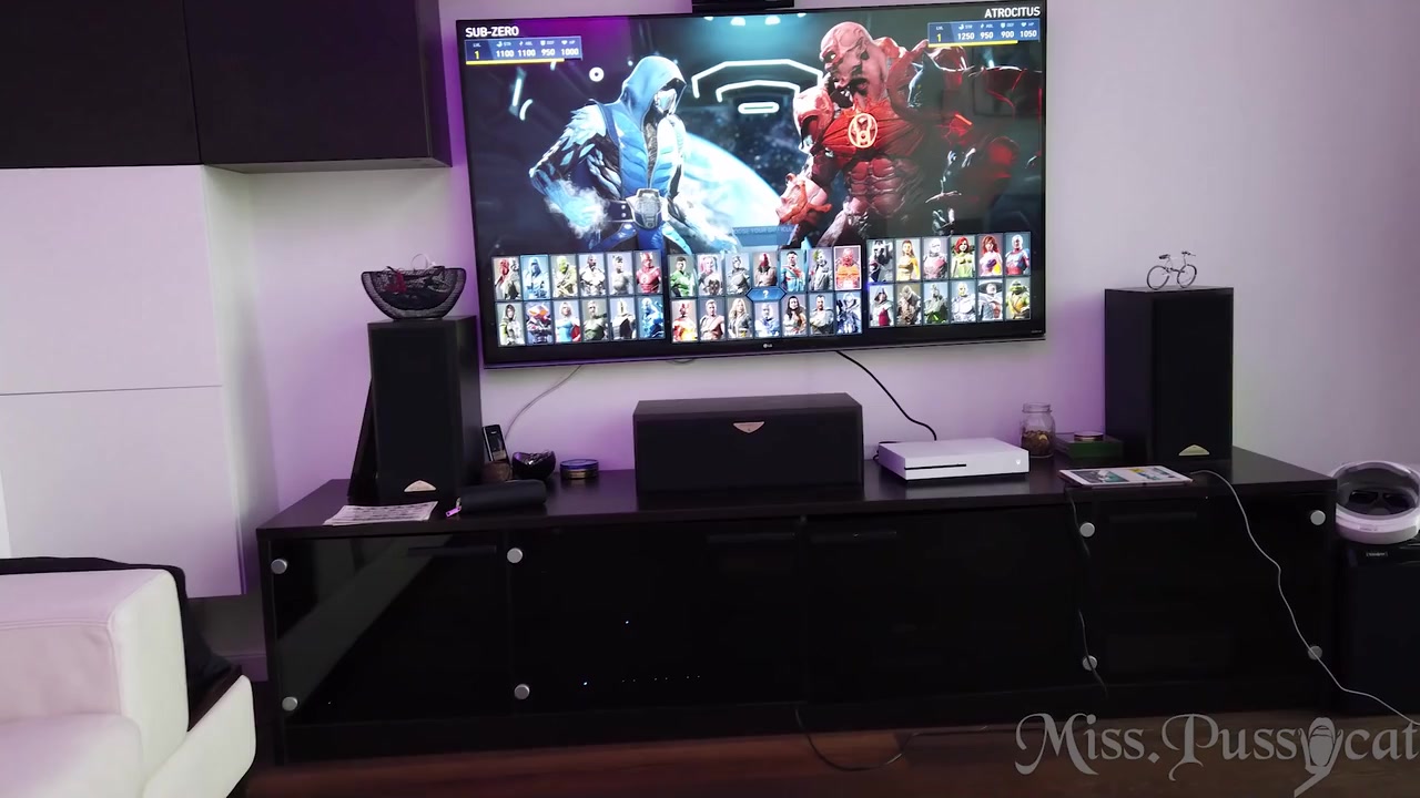 Camera Girl Miss Pussycat Pov Dildoing Xbox Playing Gamer Girl Margarita
