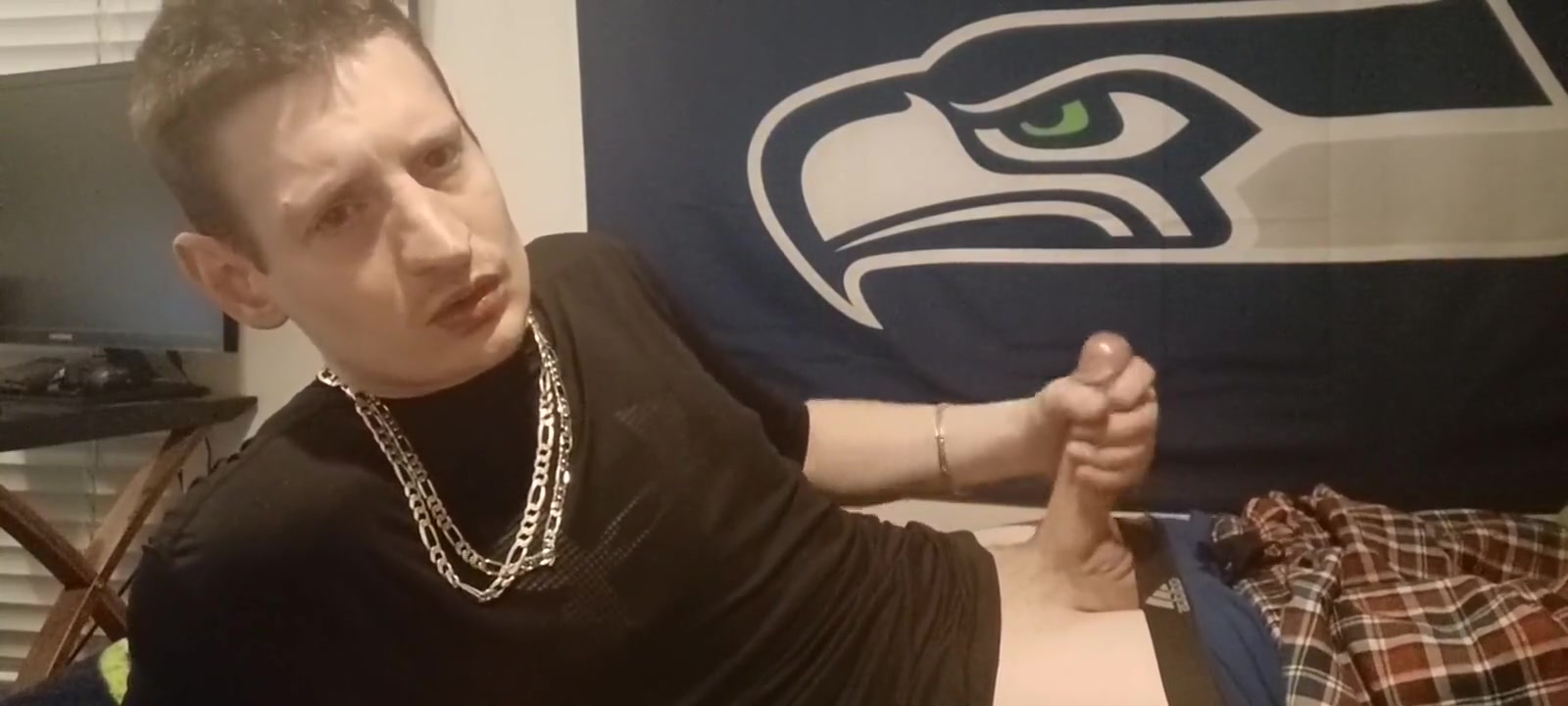 Spending Christmas Eve With My Cock