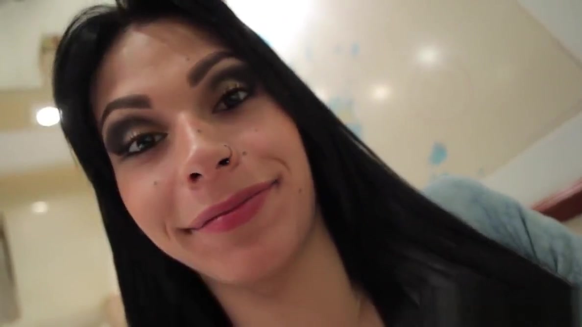 Tonguepierced latina tgirl showing ass bts