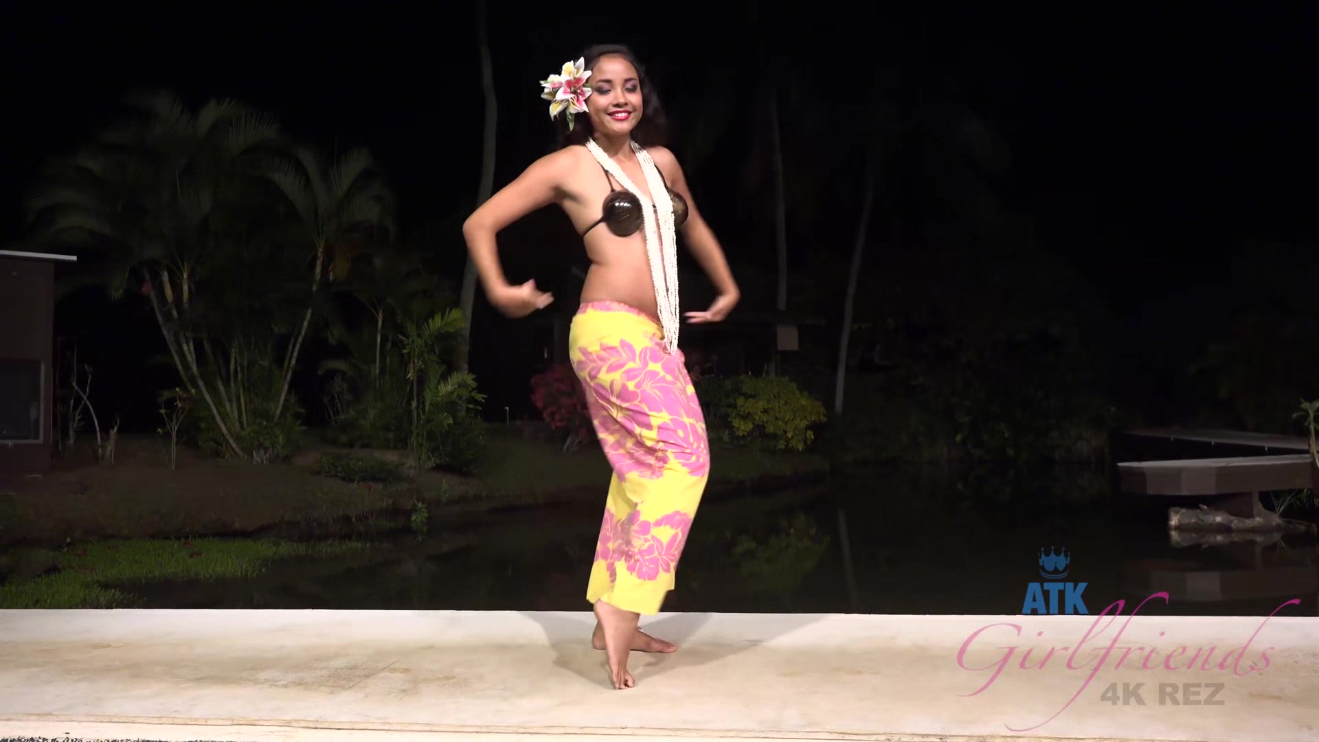 Virtual Vacation Hawaii With Cali Hayes 4/6
