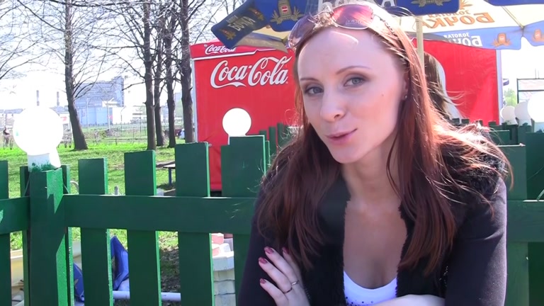Young girl in out door porn movie