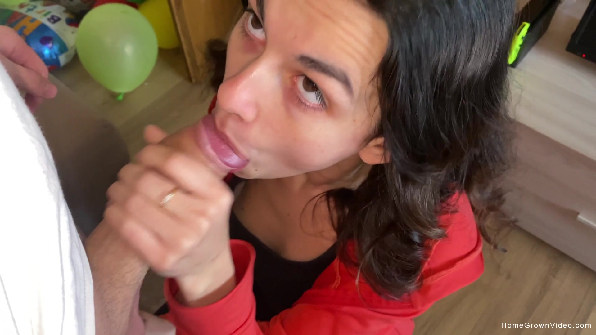 Sucking Dick Isn't A Chore - Sofia Bresciani & Luca Besciani