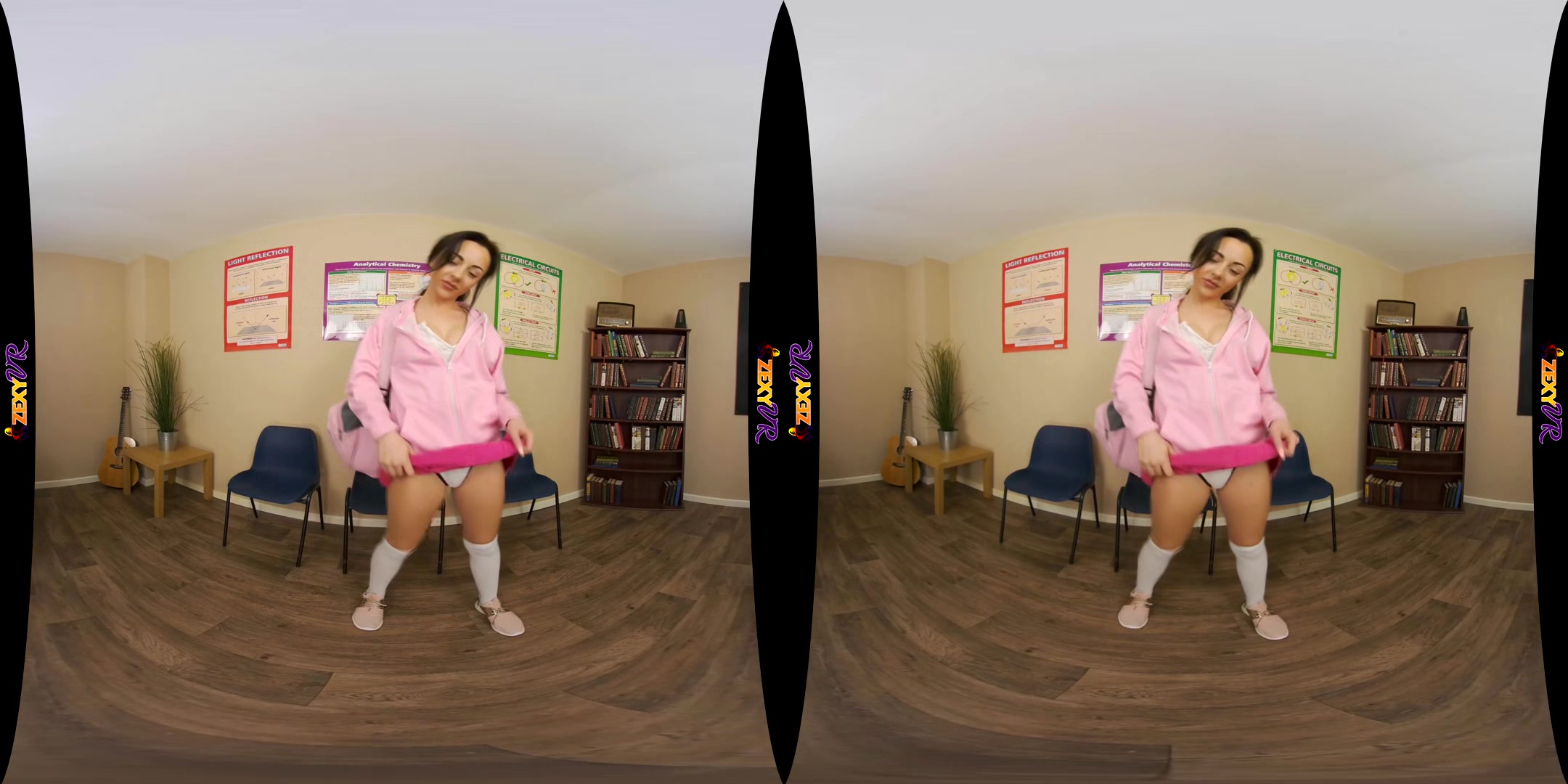 Pinky- Solo Strip Tease - Zexyvr - Sexlikereal