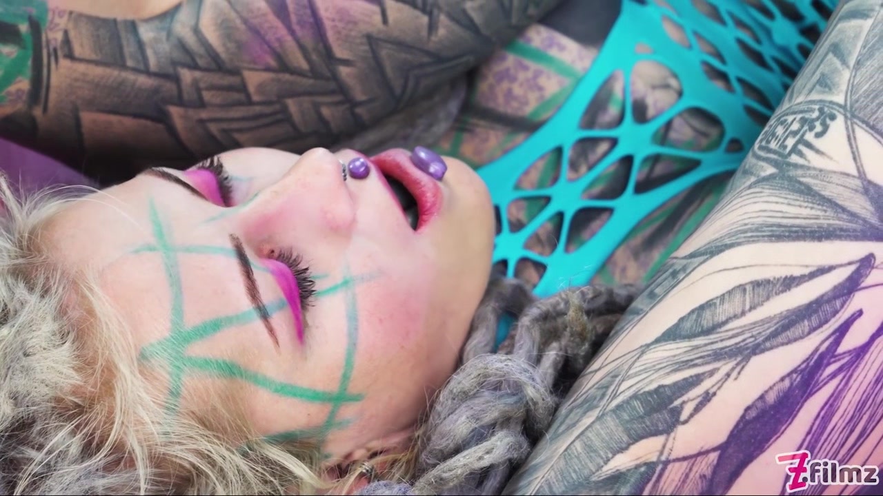 Illuz Has A Strapon To Use On Anuskatzz - ZFilmzOriginals